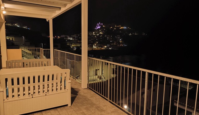 Attico Meraviglioso sul Mare, Appartamento con Ampio Terrazzo Vista 180 Gradi