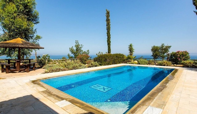 Attractive Villa, A/C, Private Pool, Magnificent Sea Views overlooking Chrysochou Bay