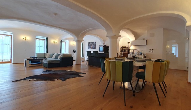 Außergewöhnliche, Großartige, Moderne und Gemütliche Wohnung-suite am Simssee