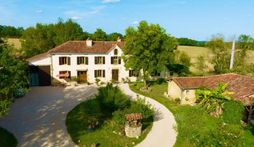 Au Coeur de la Gascogne Gîte artistique
