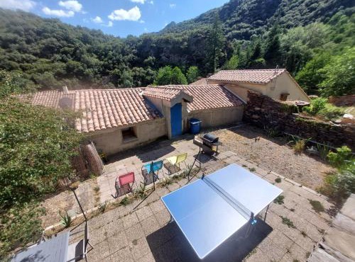 Au petit hameau - Votre gîte nature et paisible près du gouffre de Cabrespine