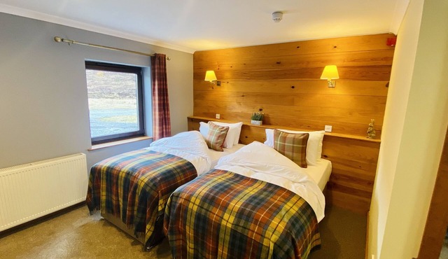 Aultguish Inn