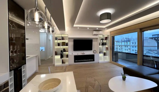 Austin Modern Penthouse in the heart of Belgrade