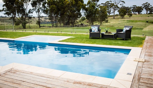 Australian Country Retreat – Serenity & Bliss, 8 min to Melb Airport