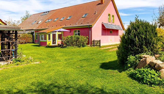 Authentic and cosy holidayhome with big beautifull garden