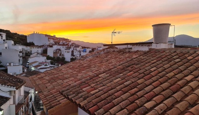 Authentic Charming Spanish Casa over 100 years old
