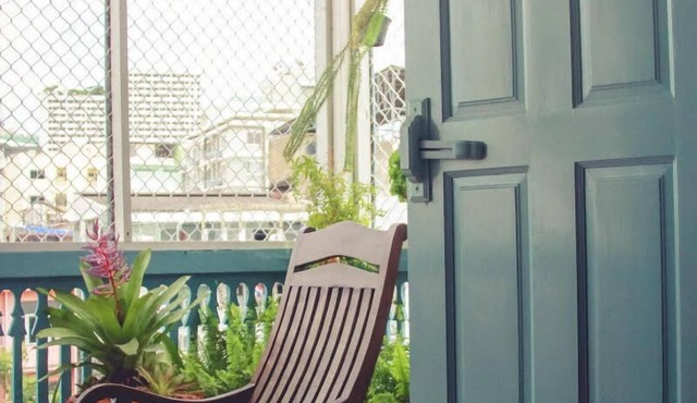 Authentic Chinese Room & Private Garden