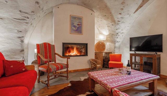 Authentic apartment in Le Casset