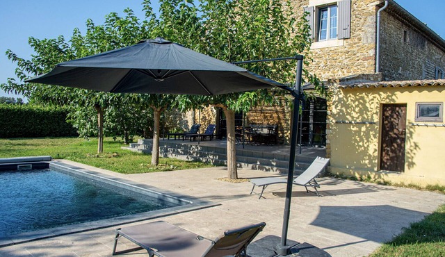Authentic Stone Farmhouse with Private Pool – Bouchet, Drôme Provençale