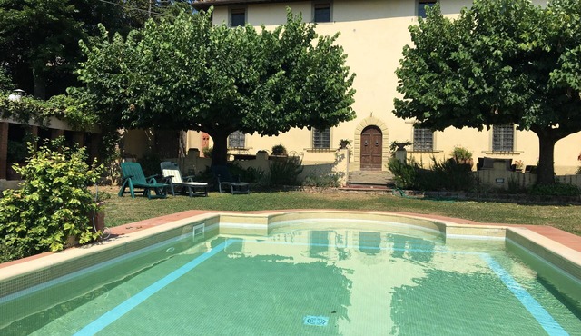 Authentic Tuscan Villa with Pool and Panoramic Views near Vinci – Tuscany