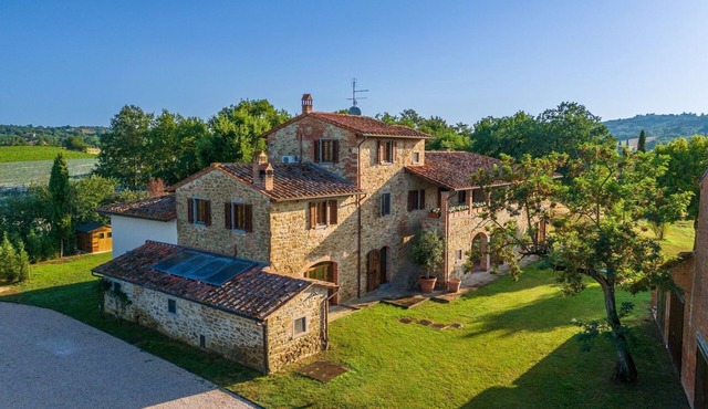 Authentic Tuscan Villa near Arezzo