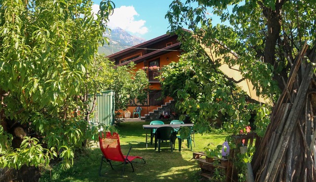 Aux Oiseaux by Interhome