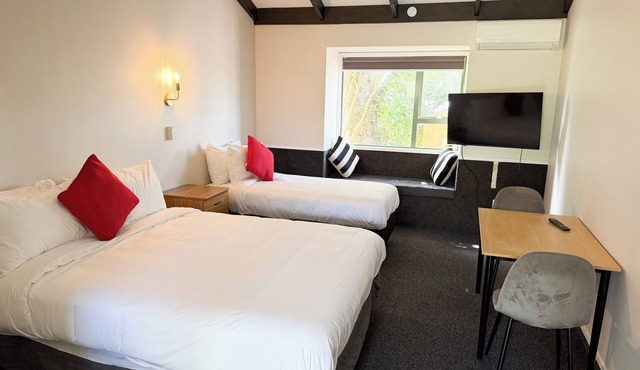 Avana Suites