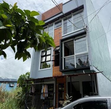 Ave Apartment