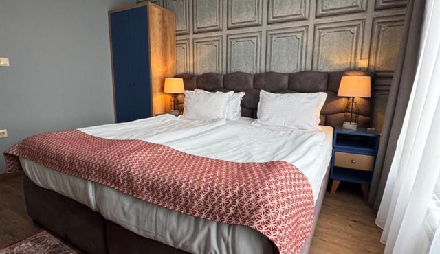 Avenue Aparthotel