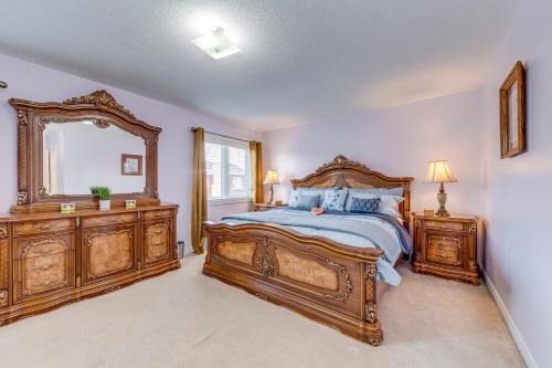 Avid vacation palace in Castlemore , Brampton
