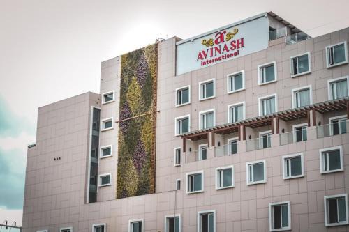 Avinash International