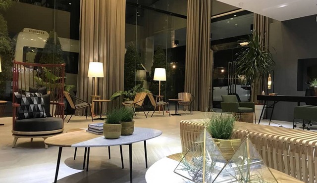 Avior Hotel