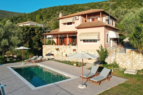 AVLEMONAS Nature Retreat View to Lefkada