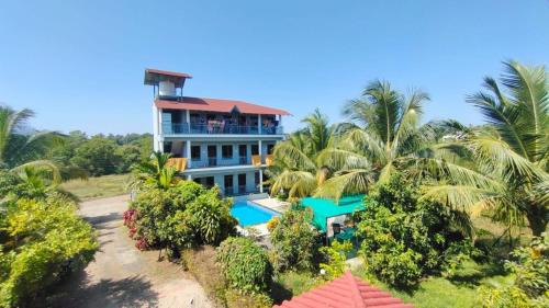 Awas House with Shared Pool
