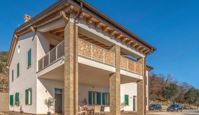 Awesome apartment in Valnogaredo (PD)
