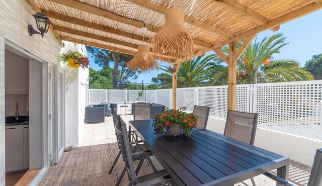 Awesome apartment in Cala Ratjada with WiFi