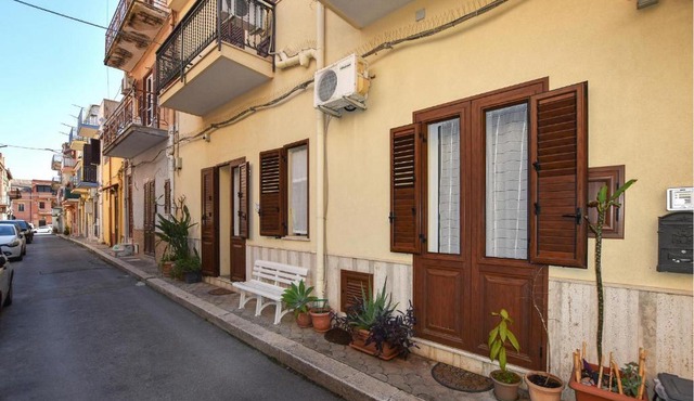 Awesome Home In Capaci With Wifi
