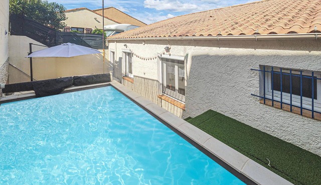 Awesome home in Portiragnes