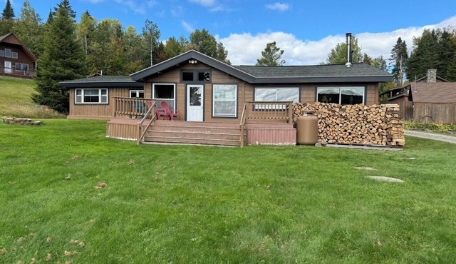 Awesome Log Cabin on the 1st Connecticut Lake!