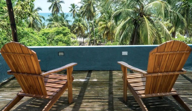 Awesome private design house in Palomino.