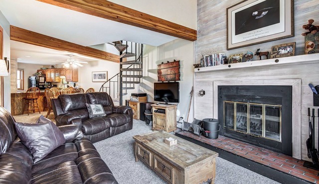 Awesome Spacious Condo, Spectacular Views, Nice Clubhouse