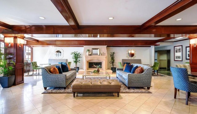 Ayres Suites Diamond Bar