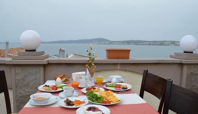 Ayvalik Palas Hotel