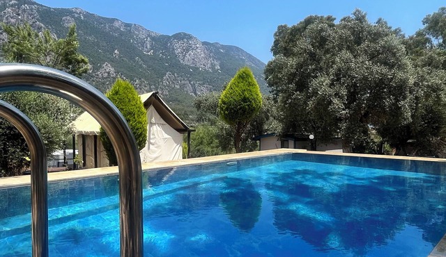 Azmakbasi Camping
