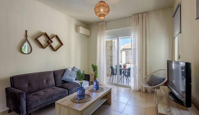 AZURE VILLA -BEACH FRONT