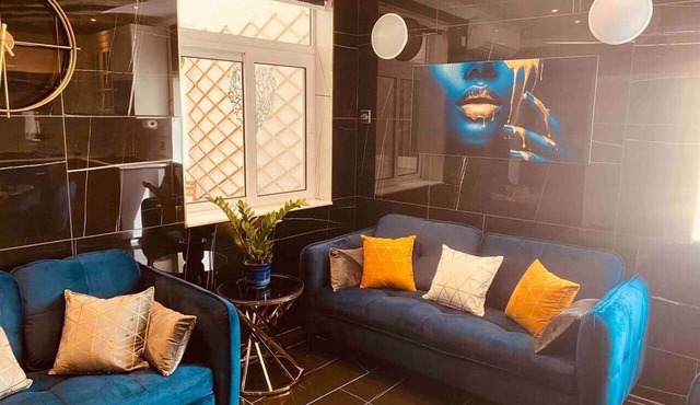 AzureGold Apartment