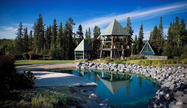Azuridge Estate Hotel
