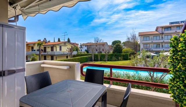 Azzurra Suite - studio apartment with WiFi pool and air conditioning
