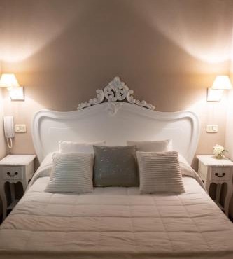 B&B Alexander