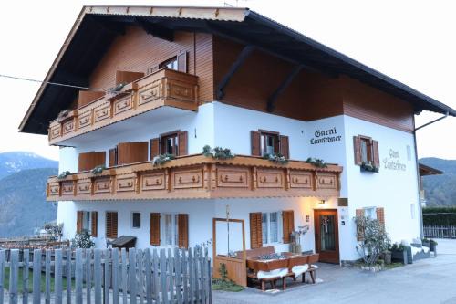 B&B Garni Lantschner