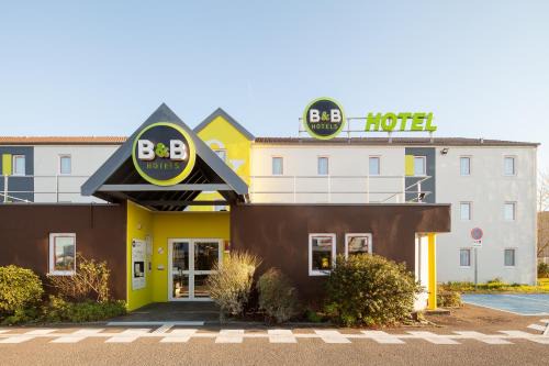 B&B HOTEL Maurepas 3 étoiles