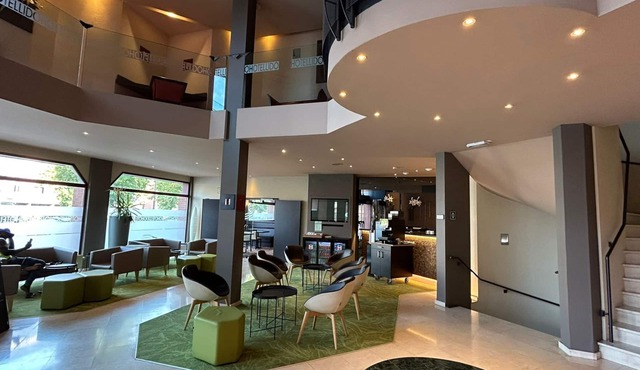 B&B HOTEL Mons Centre