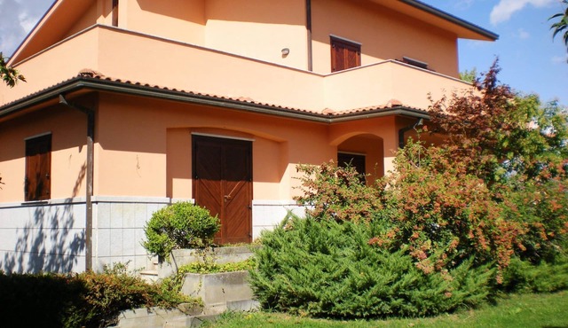 B & B Il Giramondo - Benevento - Deluxe Double Room with private bathroom
