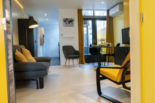 B&B Sunflower Leiden
