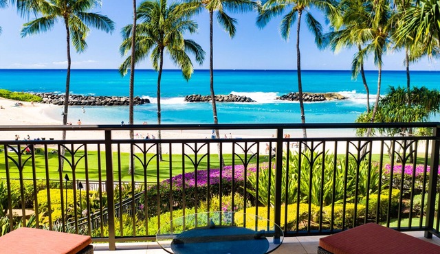 B209: Ocean Views from every room of this Ko Olina Beach Villa!