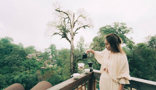 Baan Nhuer Mek