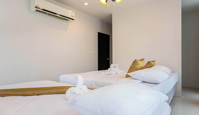 Baan Sino Phuket - Cozy Boutique Home Near City Center, Phuket