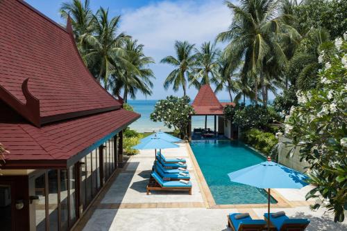 Baan Tao Talay Beachfront - by Sublime Samui Villas