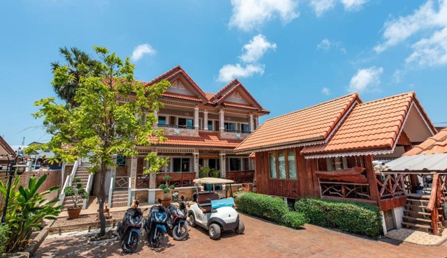 Baan Virog Koh Larn