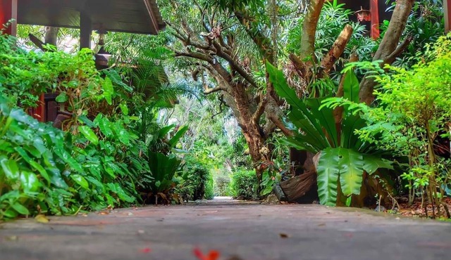Baansuanlynjee Maeklong Resort